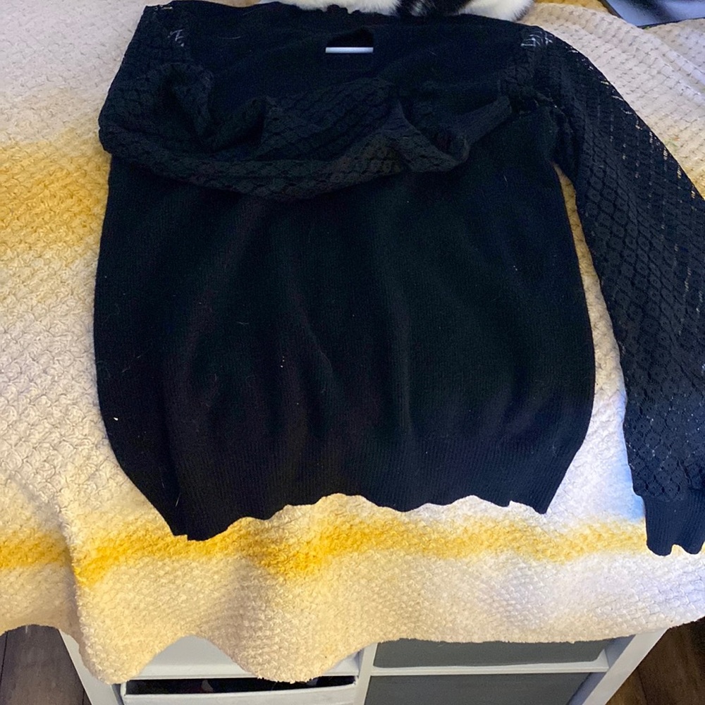 Large black women’s top with someone see-through arms, soft Brand New.